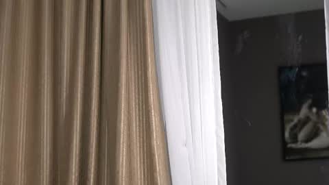 Roberta online show from November 26, 9:43 am