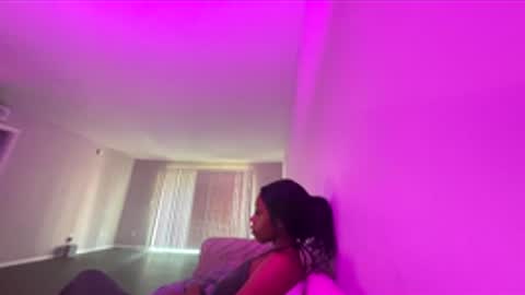 robynthegoddess online show from May 12, 10:49 pm