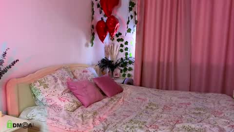 rochelle_dolly online show from May 5, 1:36 pm