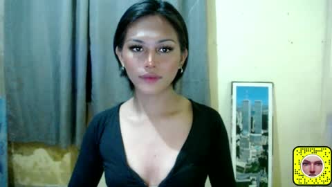 Call me. Love  online show from June 28, 12:45 pm