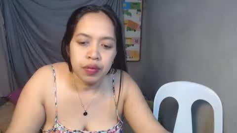 romanticpinay online show from October 26, 9:38 am