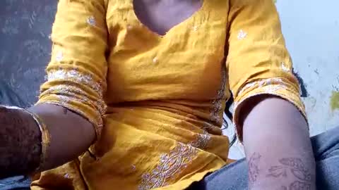 roop_sexy642 online show from February 24, 6:01 am