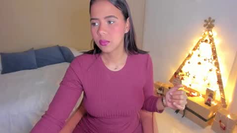 Snapshot of rosaliiaa1 chatting on December 30, 11:06 pm Rosalia online show from December 30, 11:06 pm