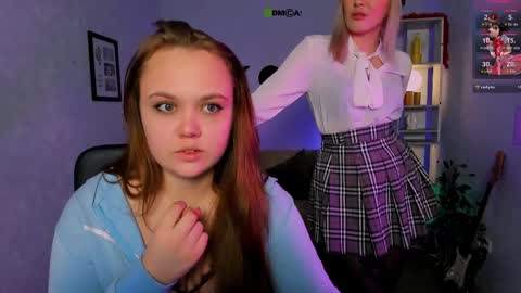 rosalin online show from April 9, 7:52 pm