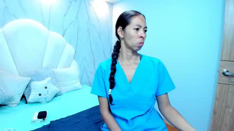 Rosalinda online show from February 18, 12:28 pm