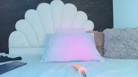 rosana_gomez online show from May 14, 3:23 am