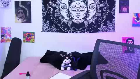 Ally online show from May 25, 10:31 pm