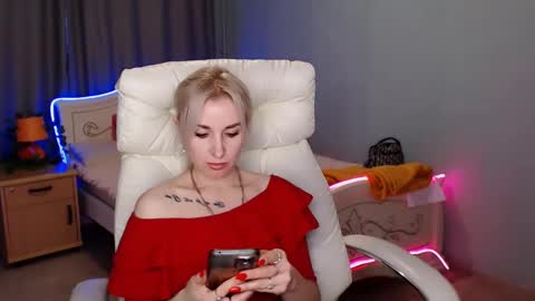 Snapshot of rose__shine chatting on December 3, 10:59 am rose shine online show from December 3, 10:59 am