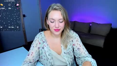 Rose but u can call me princess online show from October 10, 8:25 pm