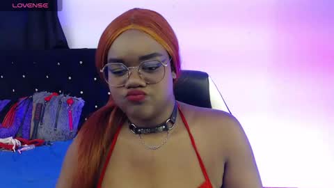 Snapshot of rosebeckers7 chatting on September 14, 11:57 pm Your girl Rose 6k of followers online show from September 14, 11:57 pm