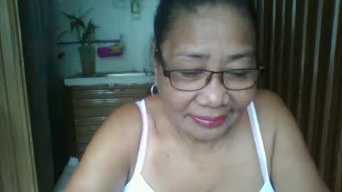 rosebelle66 online show from June 27, 2:23 am