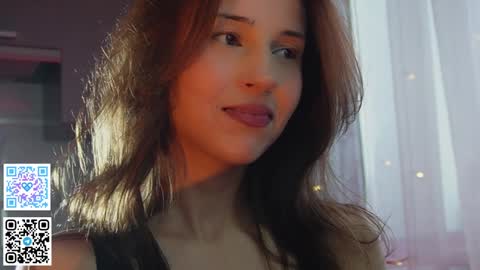 Snapshot of roseess_ chatting on January 23, 10:01 am roseess_ online show from January 23, 10:01 am