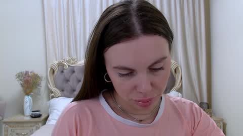Rose Hubbard online show from January 17, 3:23 am