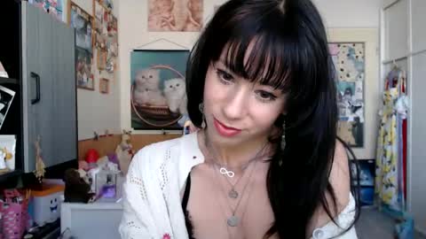 Rose online show from May 21, 5:11 pm
