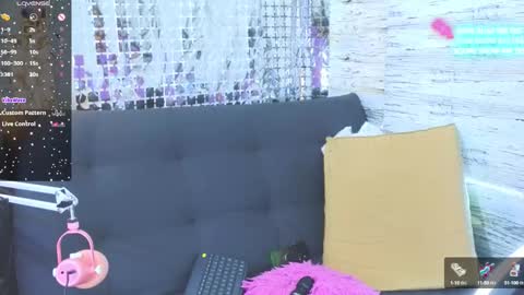 Snapshot of rosemiller01 chatting on February 4, 4:48 am BabyRose online show from February 4, 4:48 am