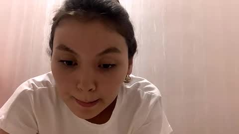 rosendakling online show from September 24, 8:08 pm