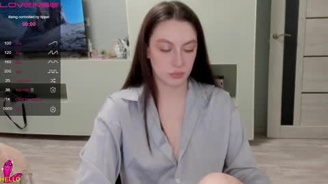 Julia online show from March 22, 9:10 pm