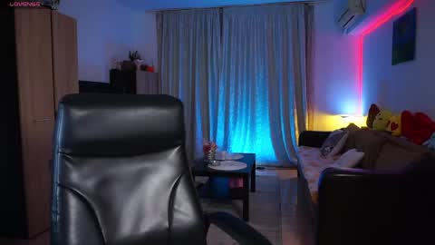 Abbygail online show from May 18, 7:20 pm