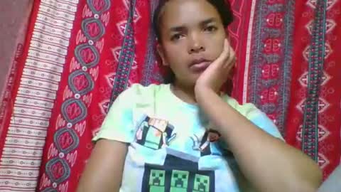 rosia685234 online show from May 13, 2:39 am