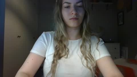 Rosie online show from November 4, 7:57 am