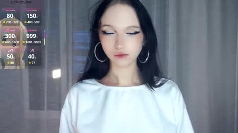 Edwina online show from October 24, 4:19 am