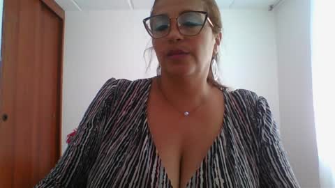 Rossana  online show from January 9, 9:26 pm