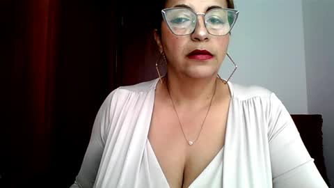 Rossana  online show from May 14, 12:55 pm