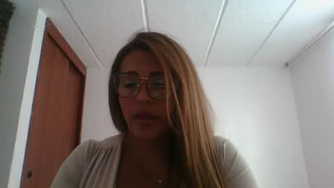 Rossana  online show from December 3, 7:44 pm