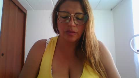 Rossana  online show from December 22, 12:38 pm