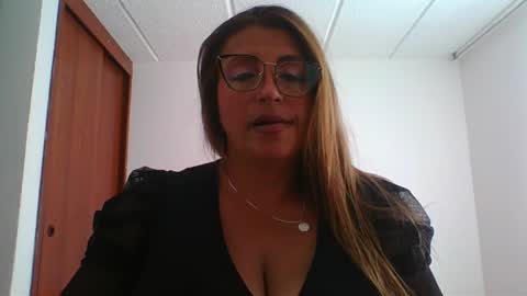Rossana  online show from December 4, 7:12 pm