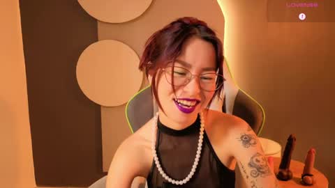 Miss Rosse online show from May 14, 2:12 pm