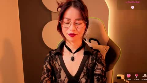 Miss Rosse online show from May 11, 3:07 pm