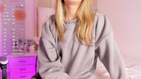 Rosse Daw Independent model  online show from December 11, 12:02 pm