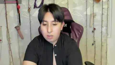 ROSSE DEMOND  online show from May 14, 2:50 am