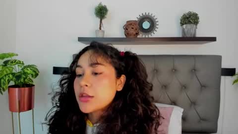 rossie_lanie_ online show from January 15, 2:23 pm