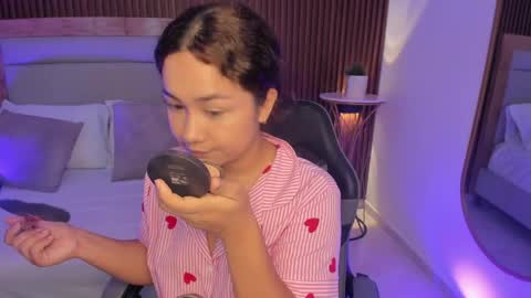 rossie_lanie_ online show from May 20, 8:06 pm