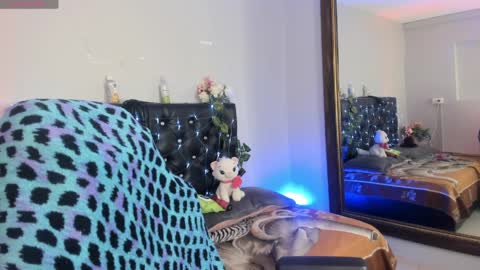 Rossie hunt online show from April 1, 1:41 pm