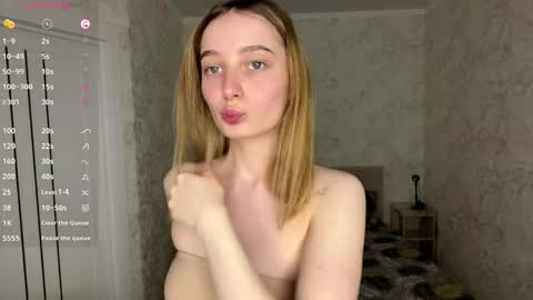 Alice online show from May 24, 5:01 pm