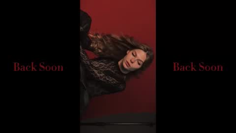 rosy_black_ online show from October 26, 6:25 pm