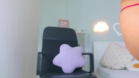 Snapshot of rousestone__ chatting on October 23, 12:33 pm  Rouse  online show from October 23, 12:33 pm