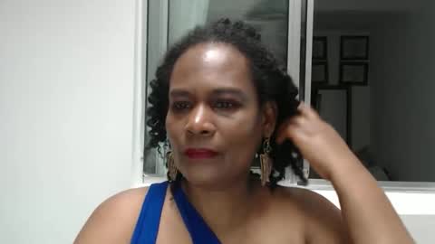 luxa online show from May 17, 3:11 pm