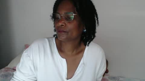 luxa online show from January 31, 9:37 pm