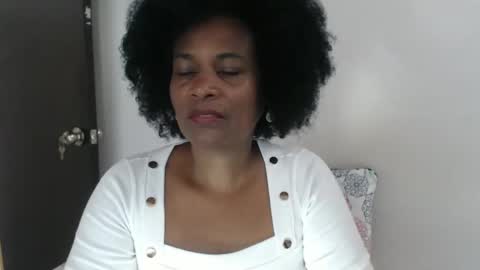 luxa online show from February 10, 12:39 pm