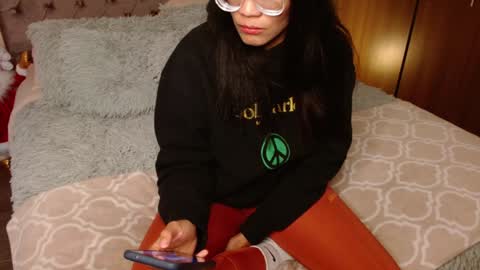 Rouss marie henao  online show from December 29, 10:36 pm