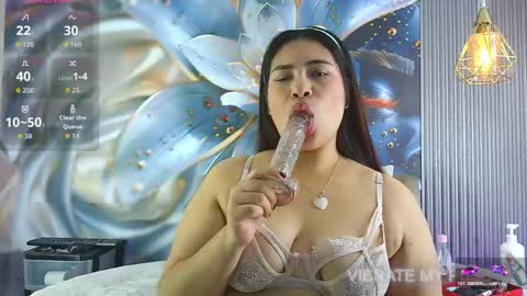 rouxinferno_cr online show from May 18, 4:07 am