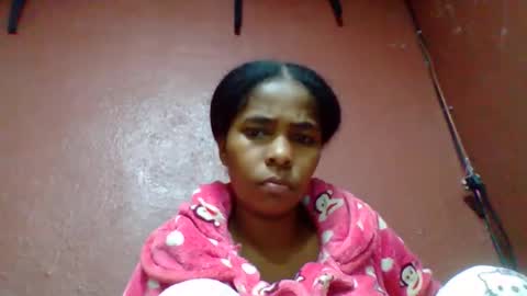 rovaelyah online show from May 9, 2:30 pm