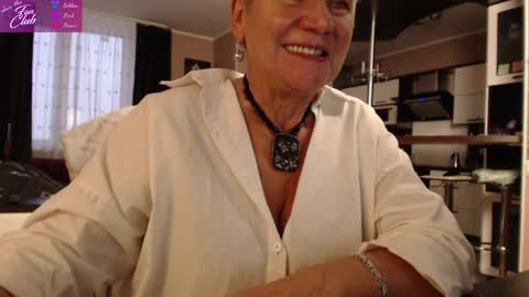 Roxana online show from December 7, 12:56 pm
