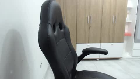 Roxana online show from March 2, 9:53 pm