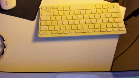 Roxane online show from March 28, 10:15 am