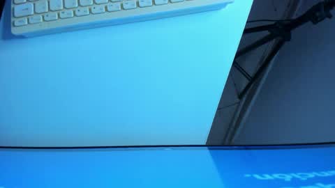 Roxane online show from April 9, 7:47 am